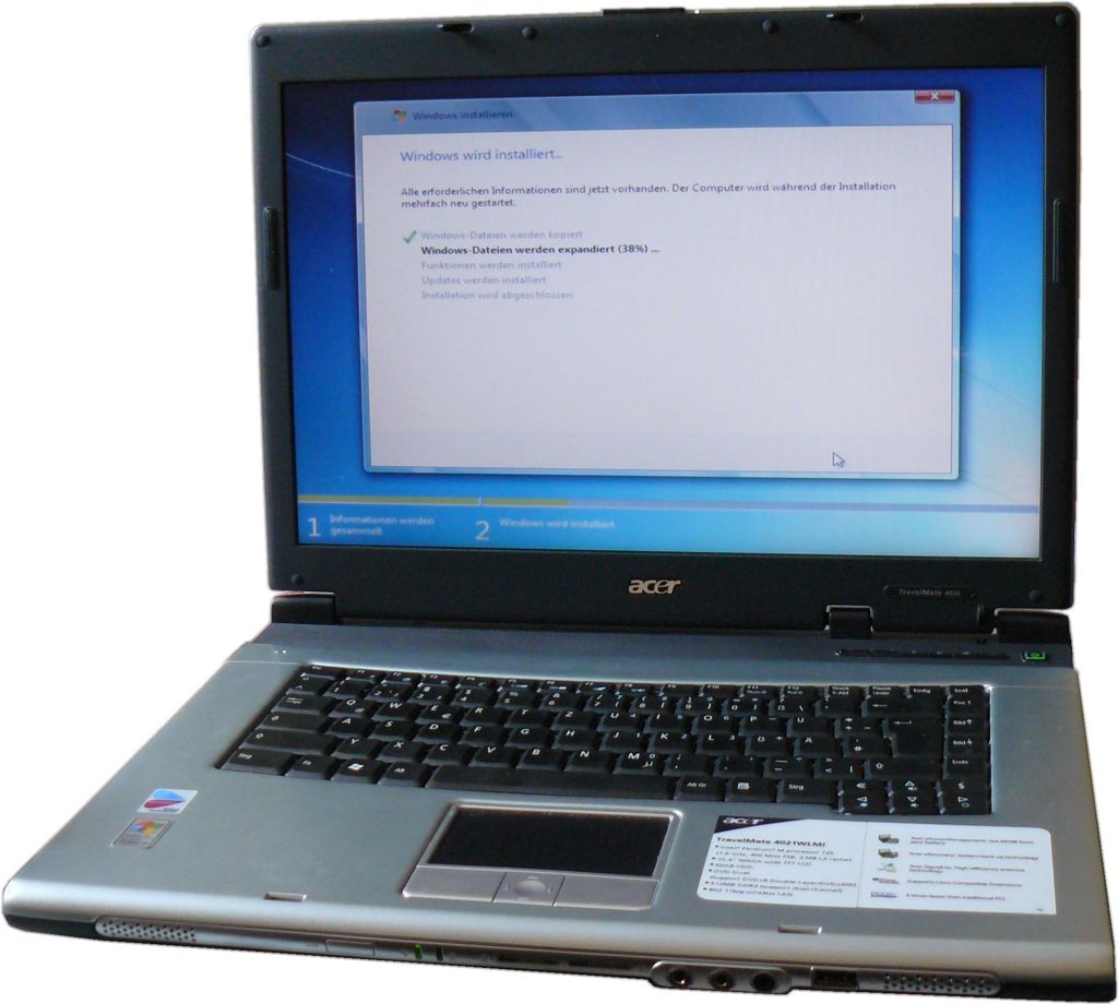 Portátil de ocasión Acer Travelmate 4021WLMi